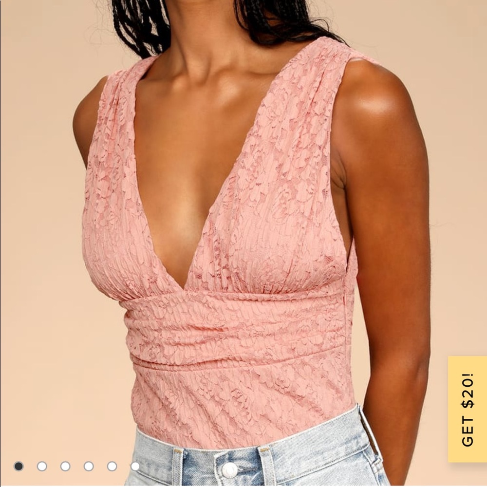 Lulu’s Blush, Lace Sleeveless bodysuit- Small